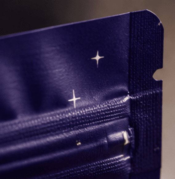 Close-up of the SOBA CHA pouch botanical detail